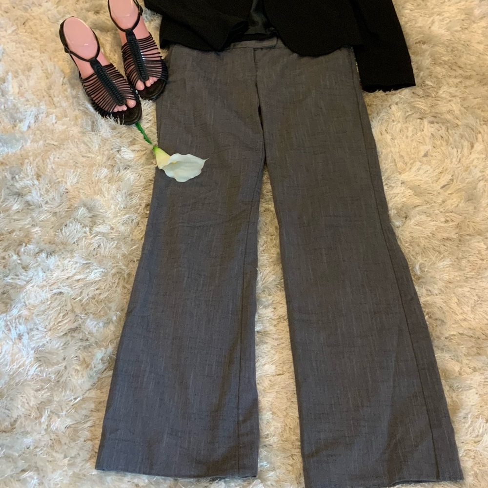 Woman’s dress pants black/gray